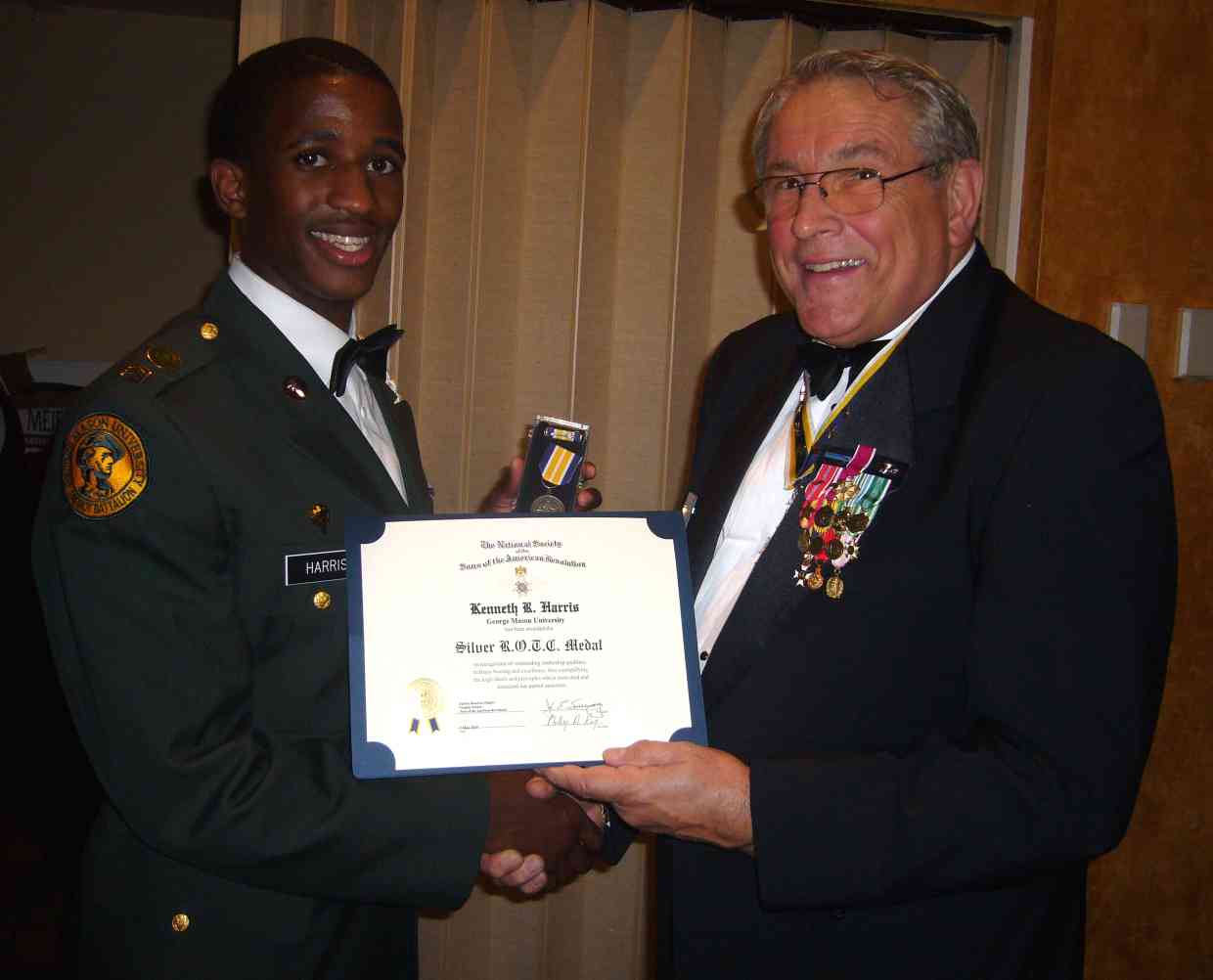 Fairfax Resolves SAR Chapter President John E. Sweeney, Colonel, USA-Ret. presents the Silver ROTC medal to Cadet Kenneth R. Harris, III