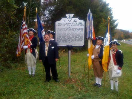 VASSAR President Bill Simpson dedicates the historical highway marker honoring The Campaign of 1781, Lafayettes Maneuvers along with the VASSAR Color Guard which was led by Compatriot Larry McKinley of the Fairfax Resolves (2nd from the right).