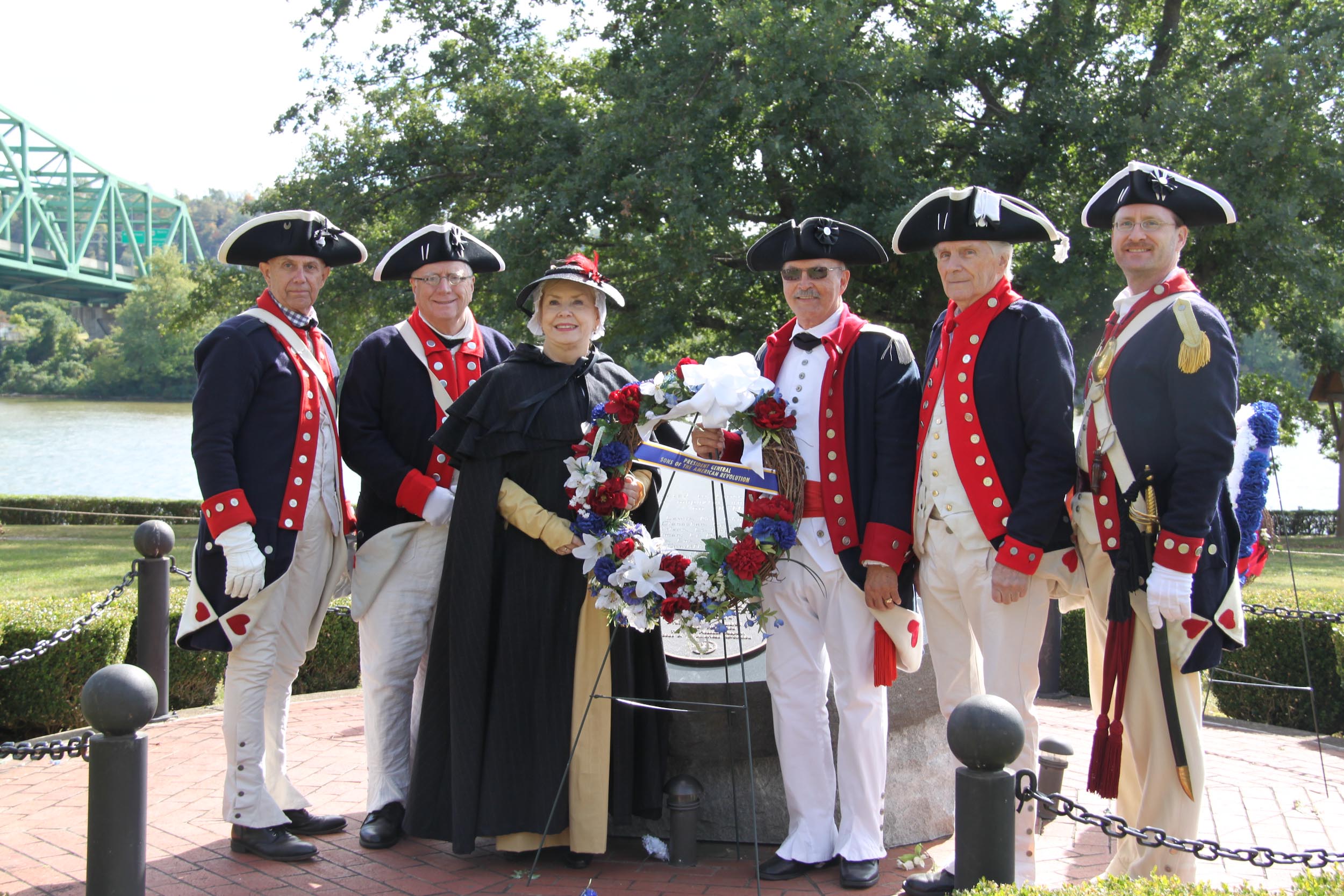 Virginia Compatriots Peter Davenport, Vernon Eubanks (left), VASSAR President Bill Broadus, and Darrin Schmidt (right) pictured with President General Lindsey Brock and his wife Billie